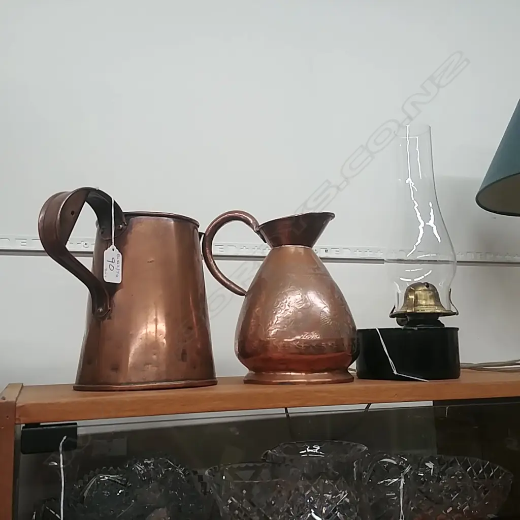 2 COPPER JUGS &KERO LAMP Image 1++