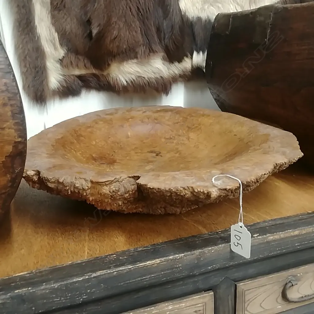 BURR TOTARA BOWL Image 1++