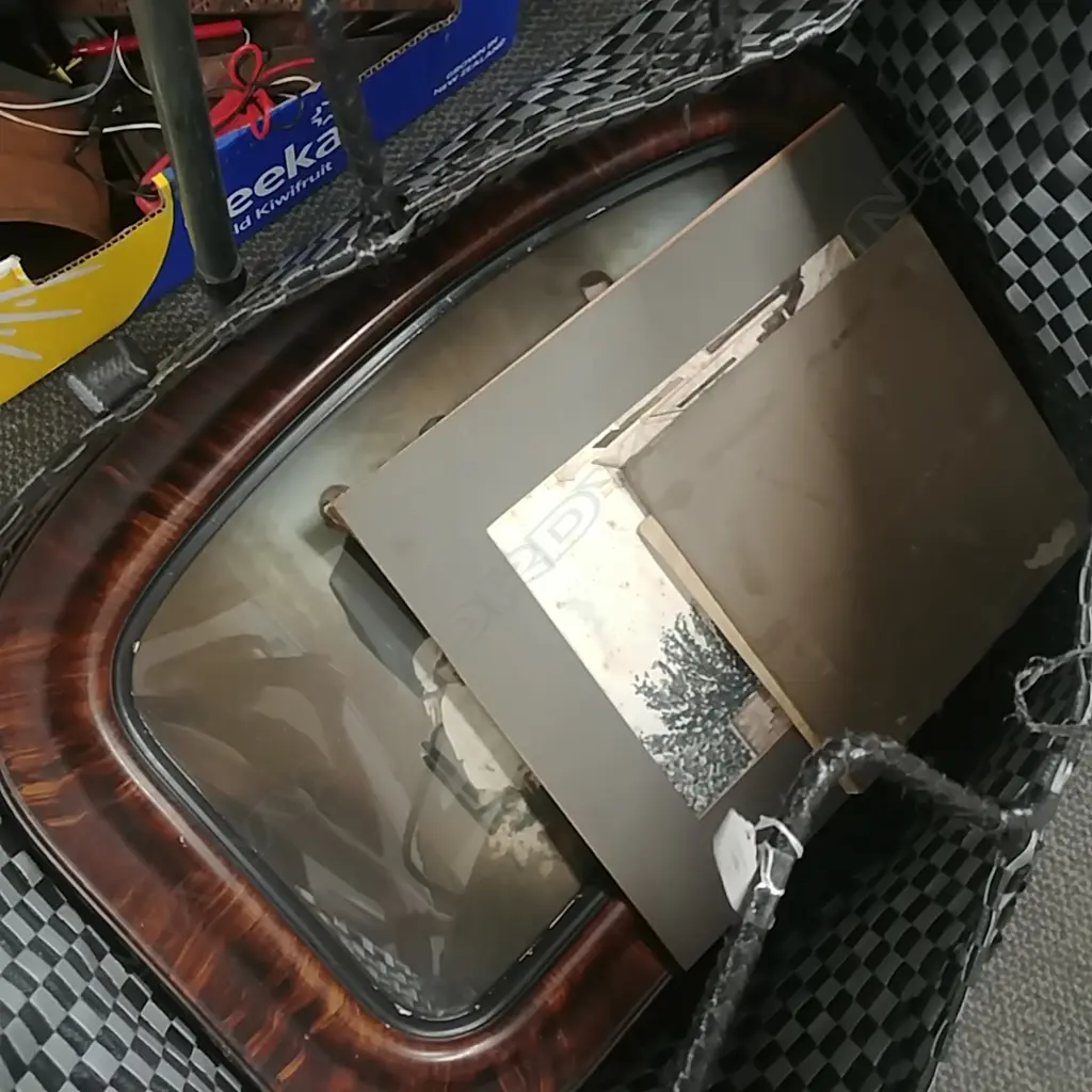 BAG PHOTOS PIC & BRASS DOOR BELL Image 1++