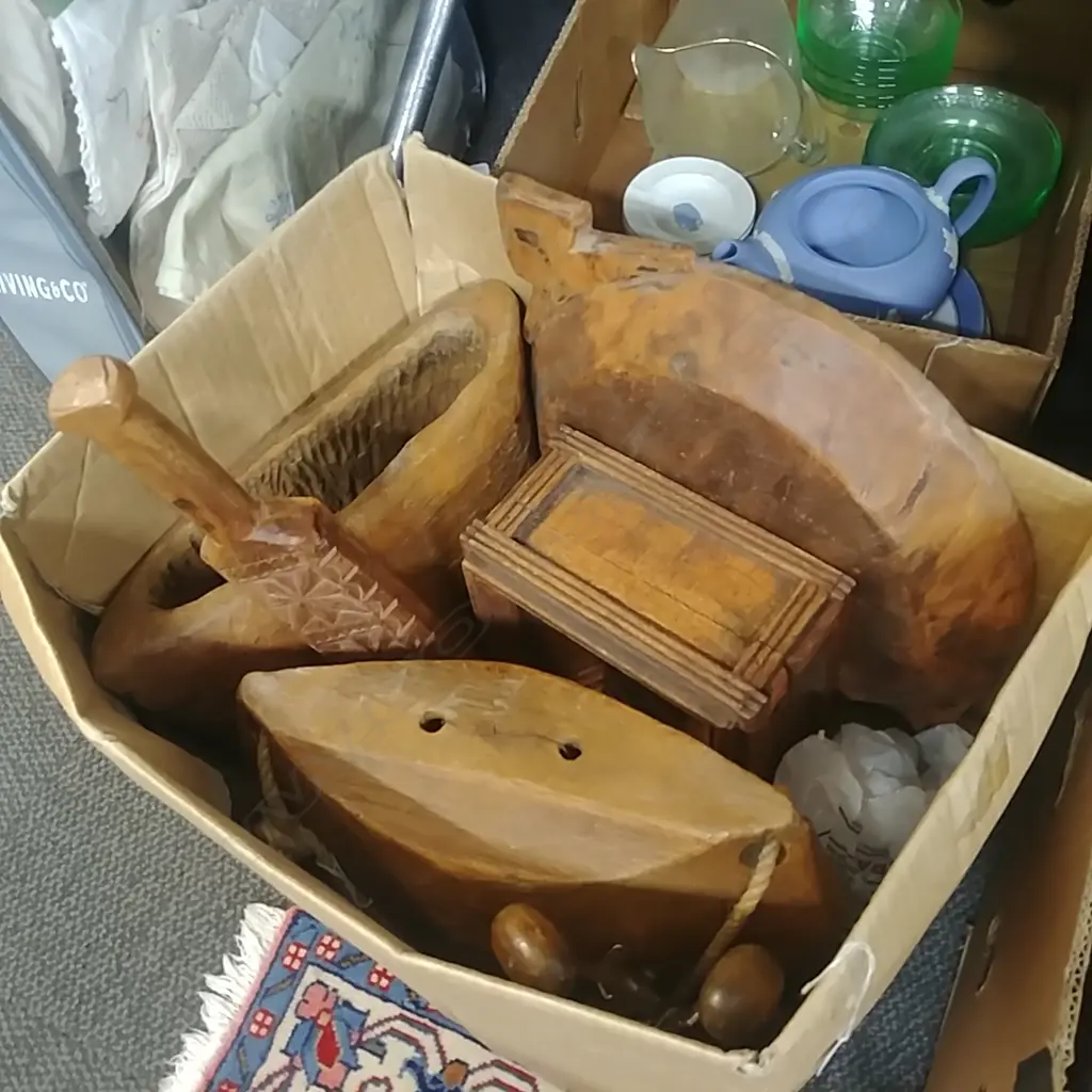 ASST WOODEN TRIBAL ITEMS + SHOE STRETCHERS Image 1++