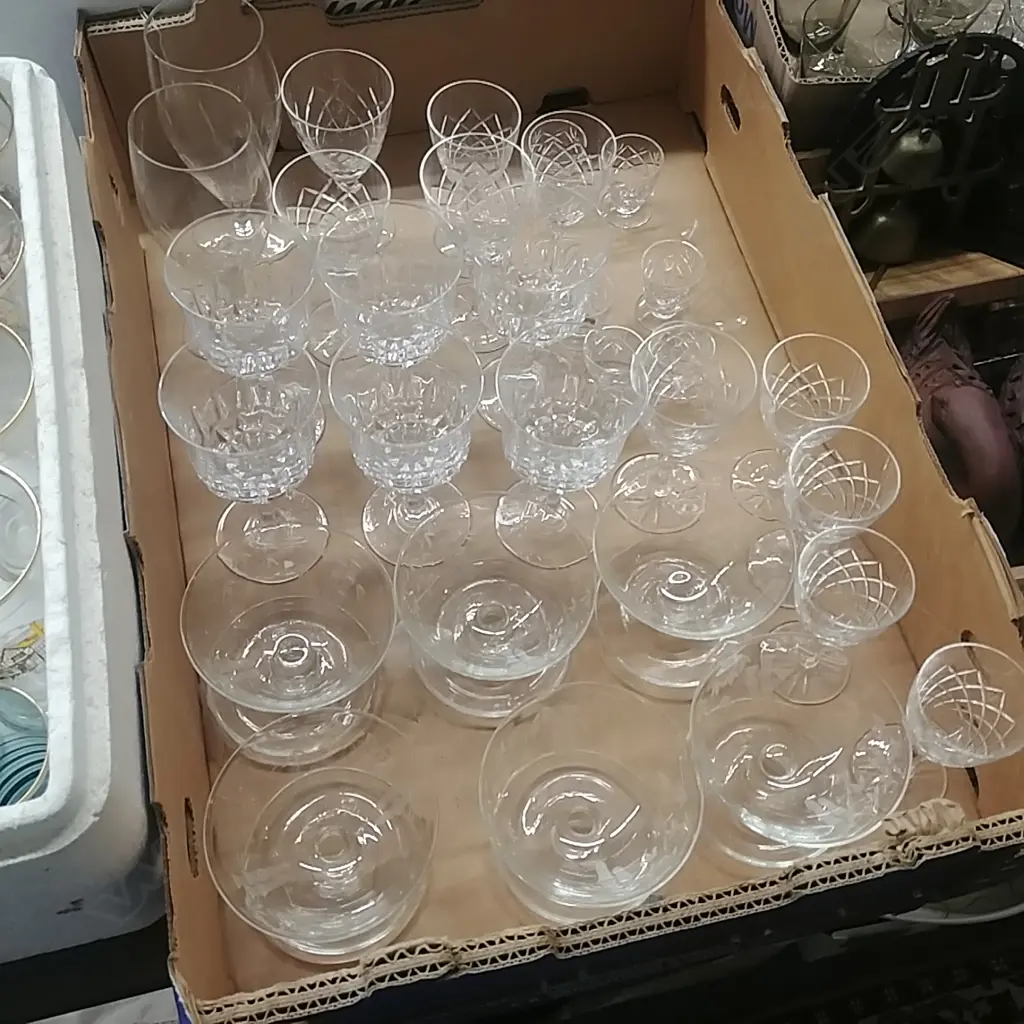 ASST CRYSTAL STEM WARE/DESSERT/LIQUEUR GLASSES Image 1++