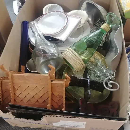 BOX LOT BRASS CHINA GLASS