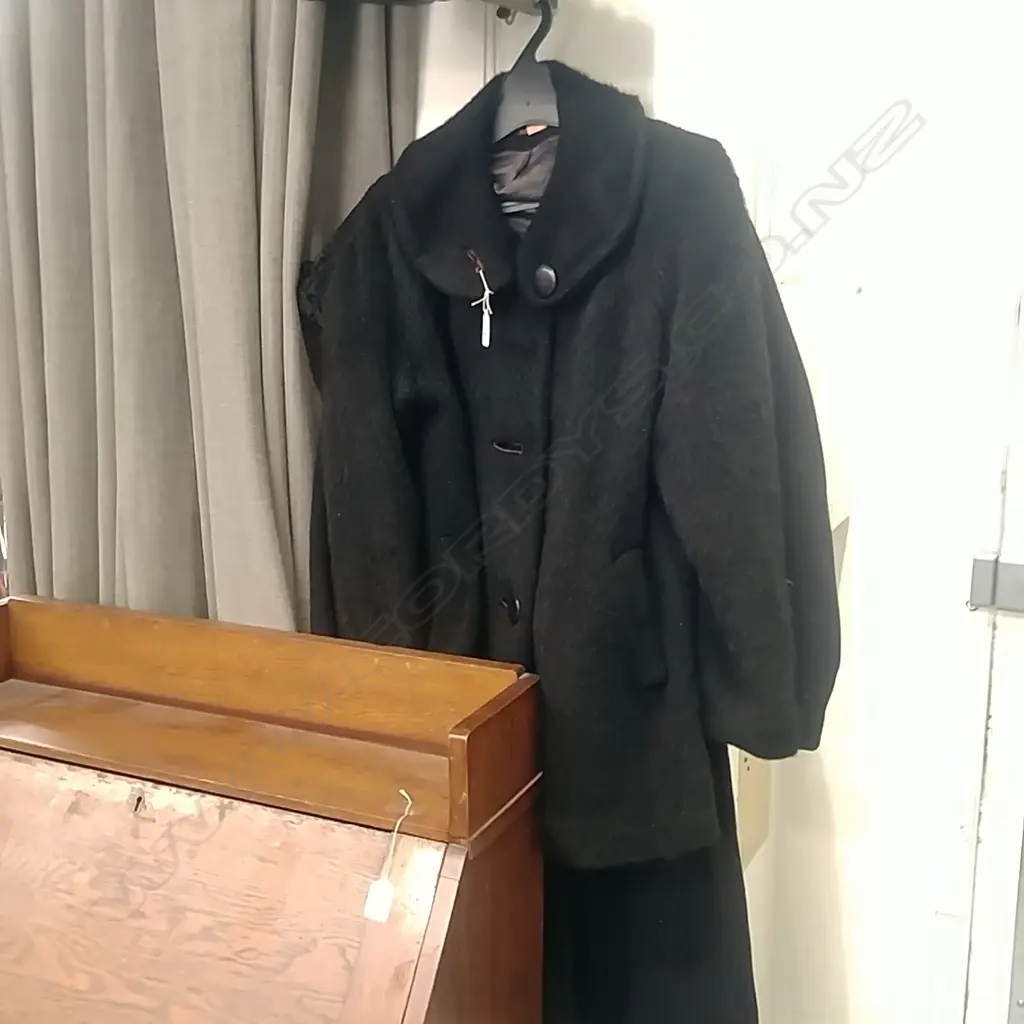 2 WOMENS BLACK JACKETS Image 1++