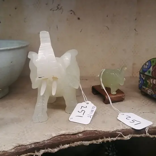 SMALL JADE ELEPHANT & ONYX ELEPHANT