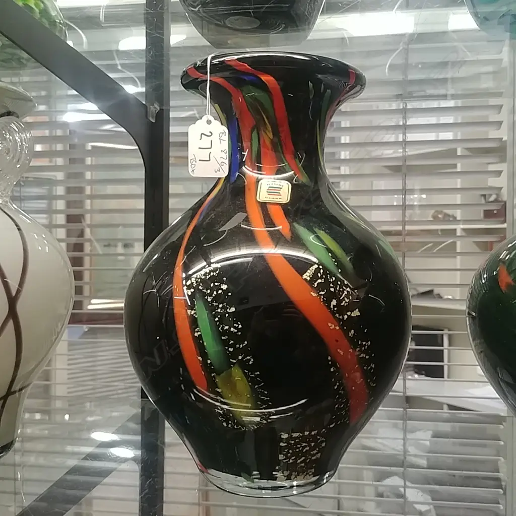 "KAMEI" ART GLASS, BLACK 2009 Image 1++