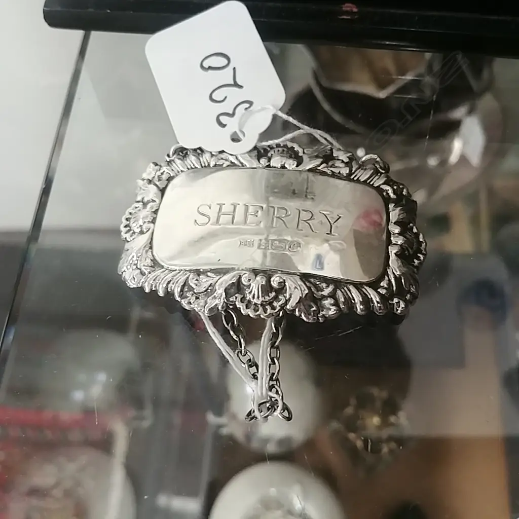 SILVER SHERRY DECANTER LABEL Image 1++