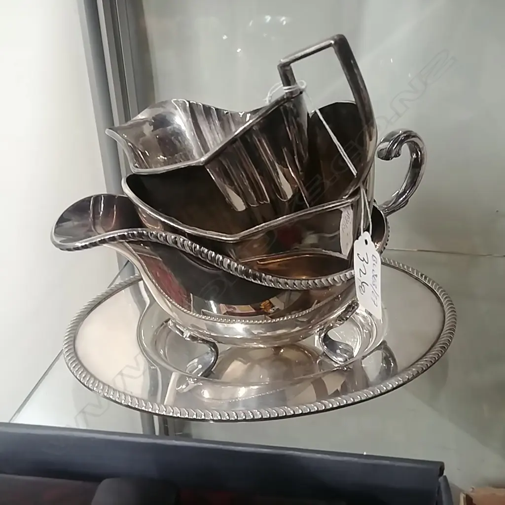 EP GRAVY BOAT + CREAM+SUGAR Image 1++