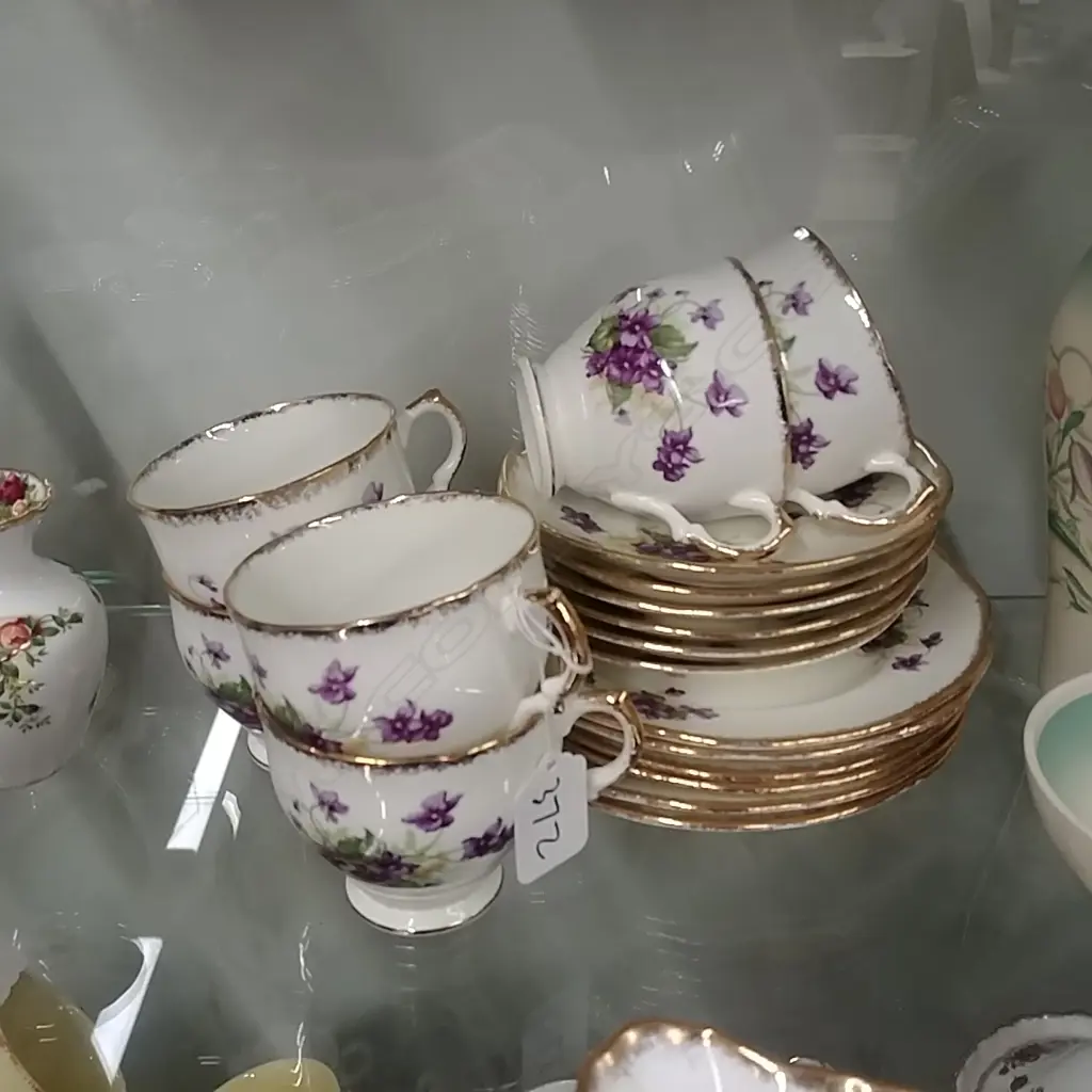 SALISBURY CHINA TEA SET Image 1++