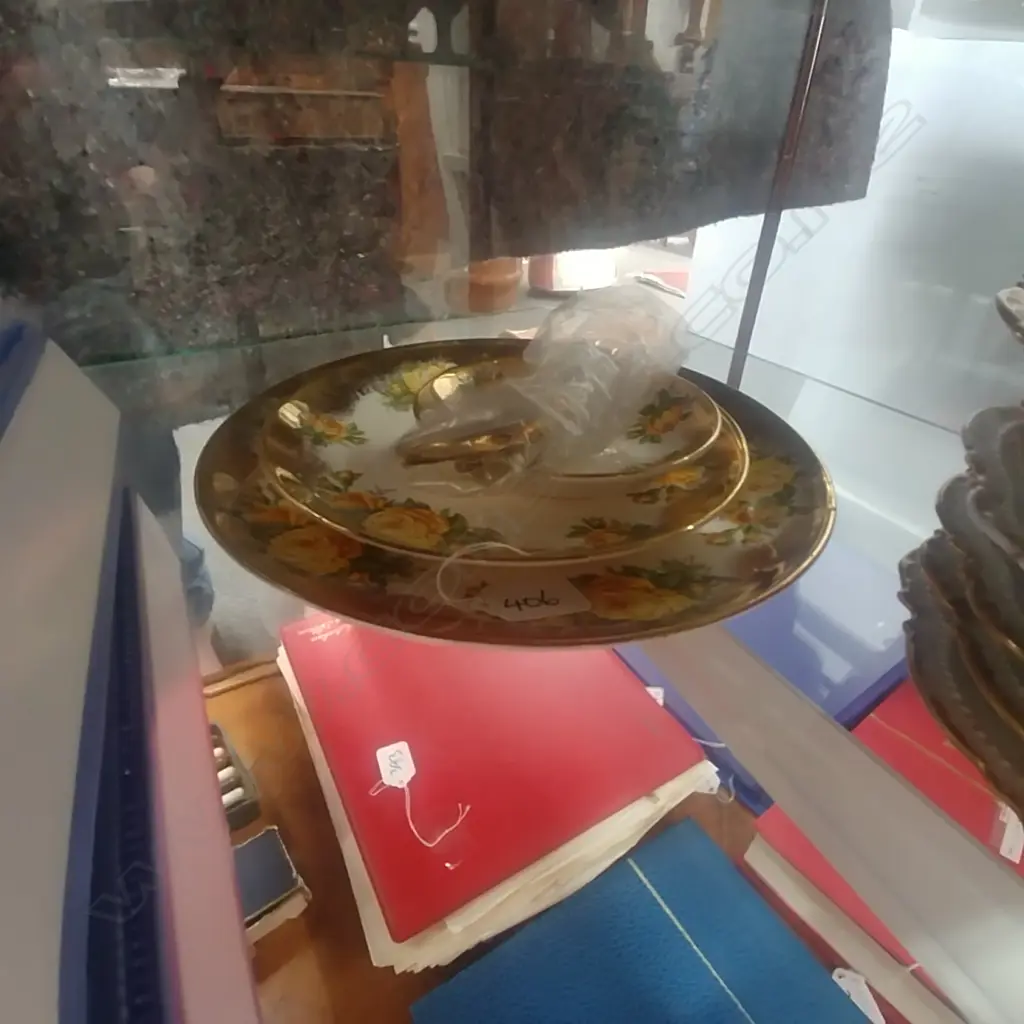 3 TIER CAKE PLATE Image 1++