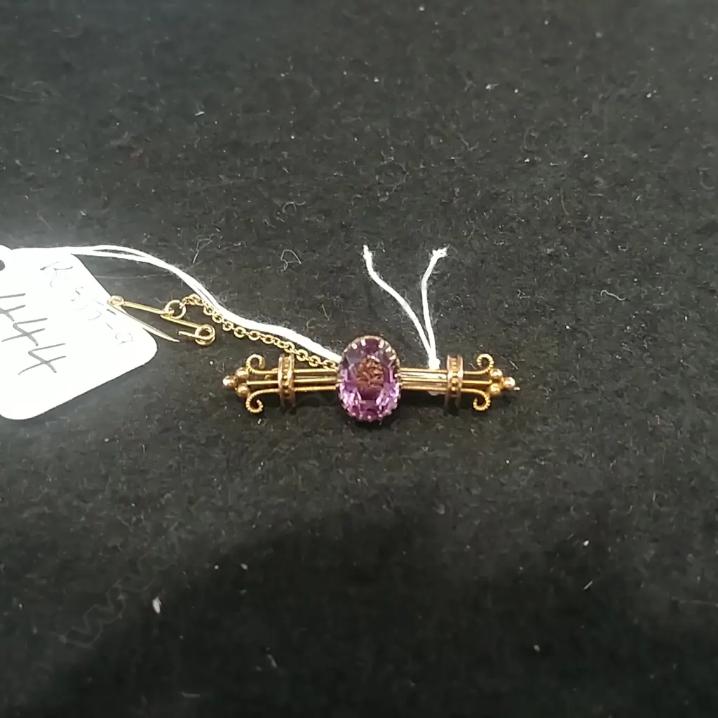 EDWARDIAN 9CT GOLD & AMETHYST BROOCH Image 1++