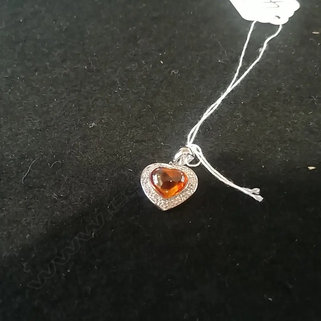 SILVER, AMBER & CZ PENDANT Image 1++