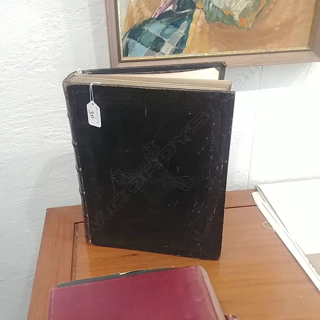 FLEETWOOD'S 'LIFE OF CHRIST' BOOK Image 1++