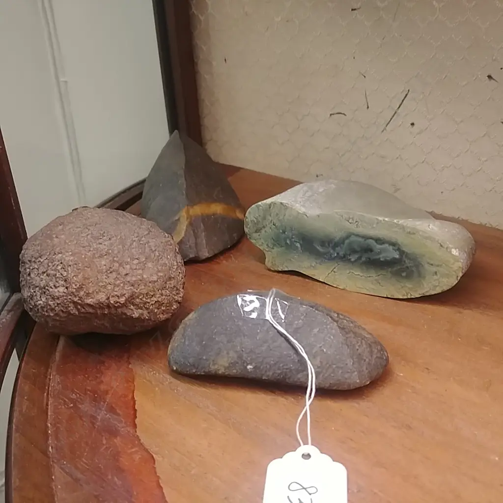 4 ROCK SPECIMENS; 2 VENTIFACTS, CUT GREENSTONE BOULDER ETC Image 1++