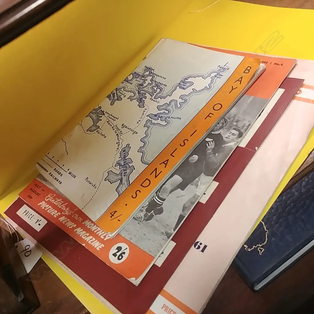 ASST RUGBY SOUVENIR PROGRAMMES + B/O/ISLANDS Image 1++