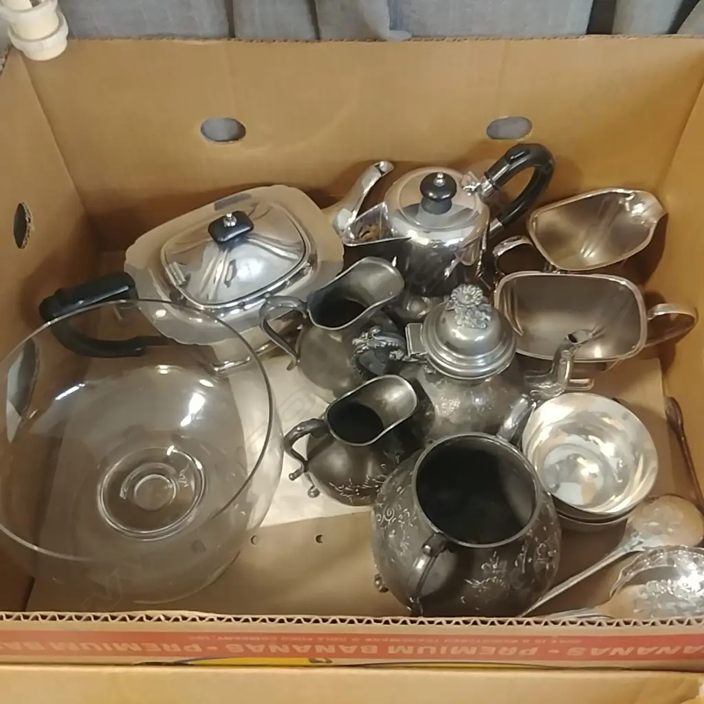 BOX LOT EP & GLASS BOWL Image 1++