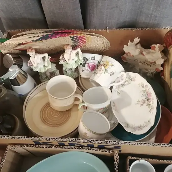 BOX LOT CHINA & MISC