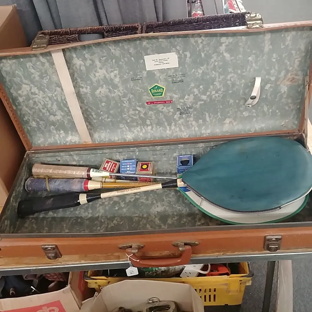 ASST SQUASH RACKETS ETC Image 1++