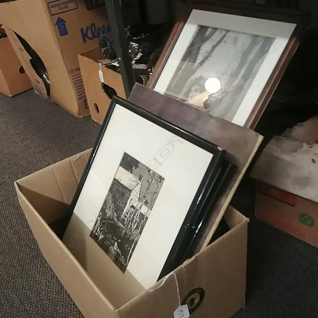 LOT ASST FRAMED ENGRAVINGS ETC Image 1++