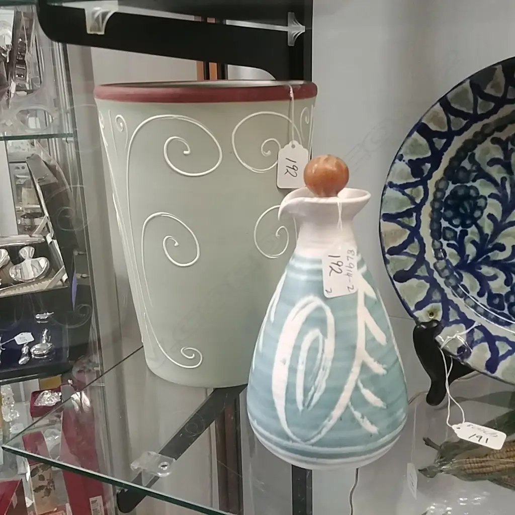 WAX RESIST CARAFE/BOTTLE & DENBY VASE LGE  Image 1++