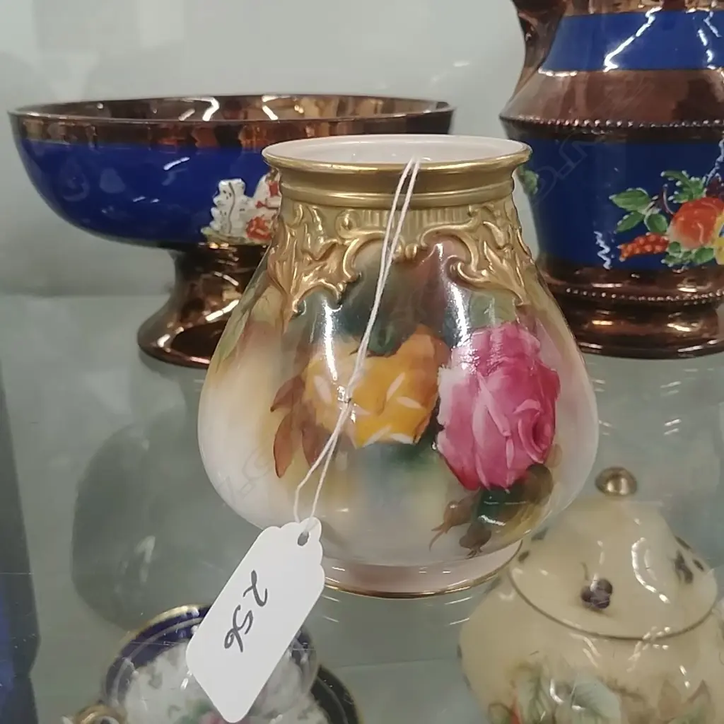 ROYAL WORCESTER VASE Image 1++