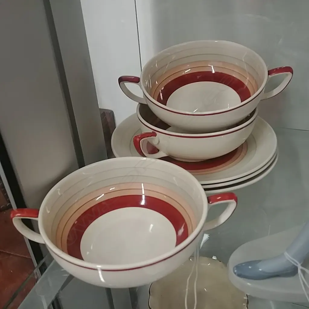 3 SUSIE COOPER  SOUP COUPES Image 1++