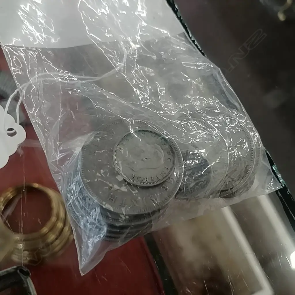 BAG OF NZ/AUS FLORINS/HALF CROWNS/SIXPENCES (RF) Image 1++