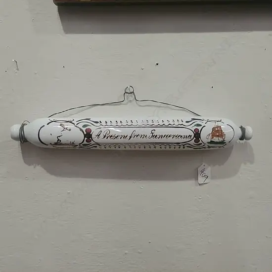 SOUVENIR VICTORIAN GLASS  ROLLING PIN