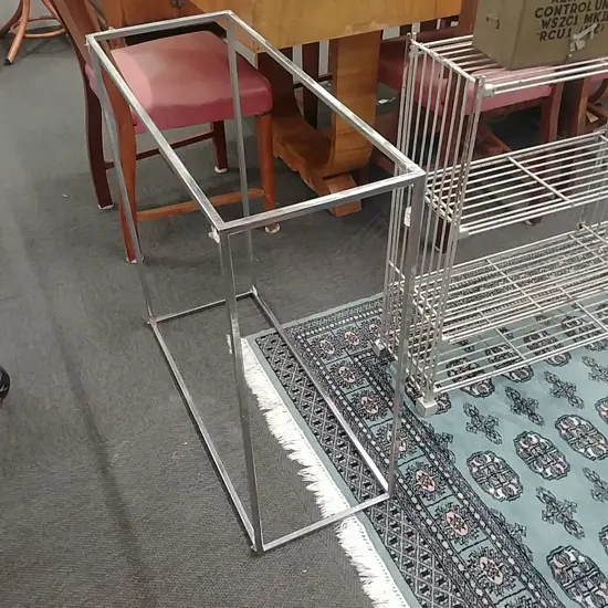 CHROME COFFEE TABLE BASE X G NGAN