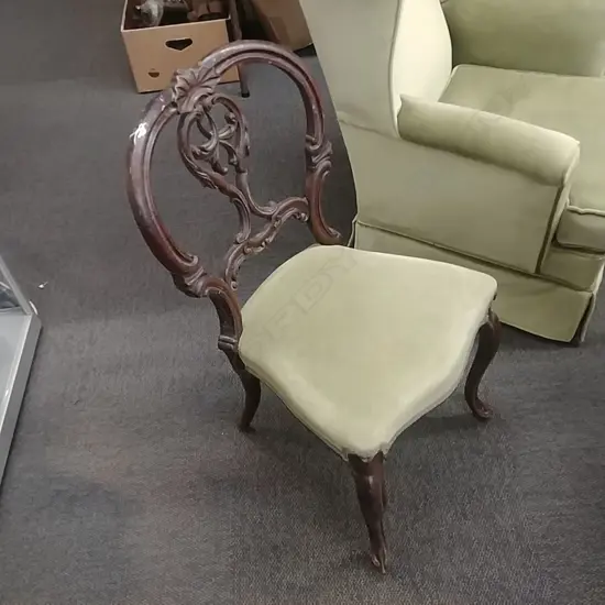 BALLOON BACKED BEDROOM CHAIR`