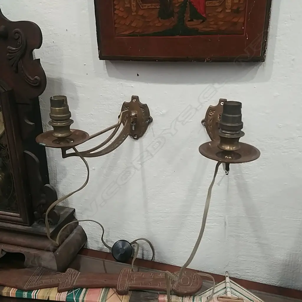 PR GILT WALL SCONCES  Image 1++