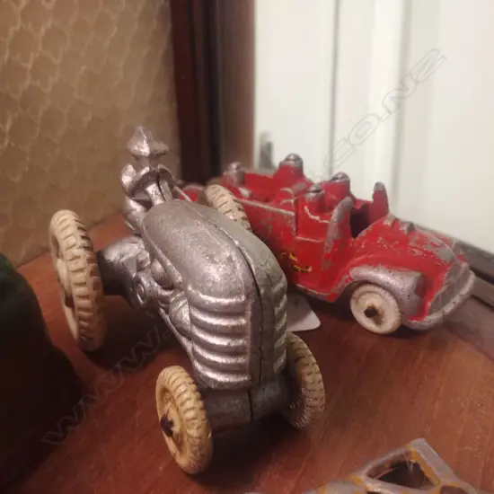 2 FUN-HO TOYS 