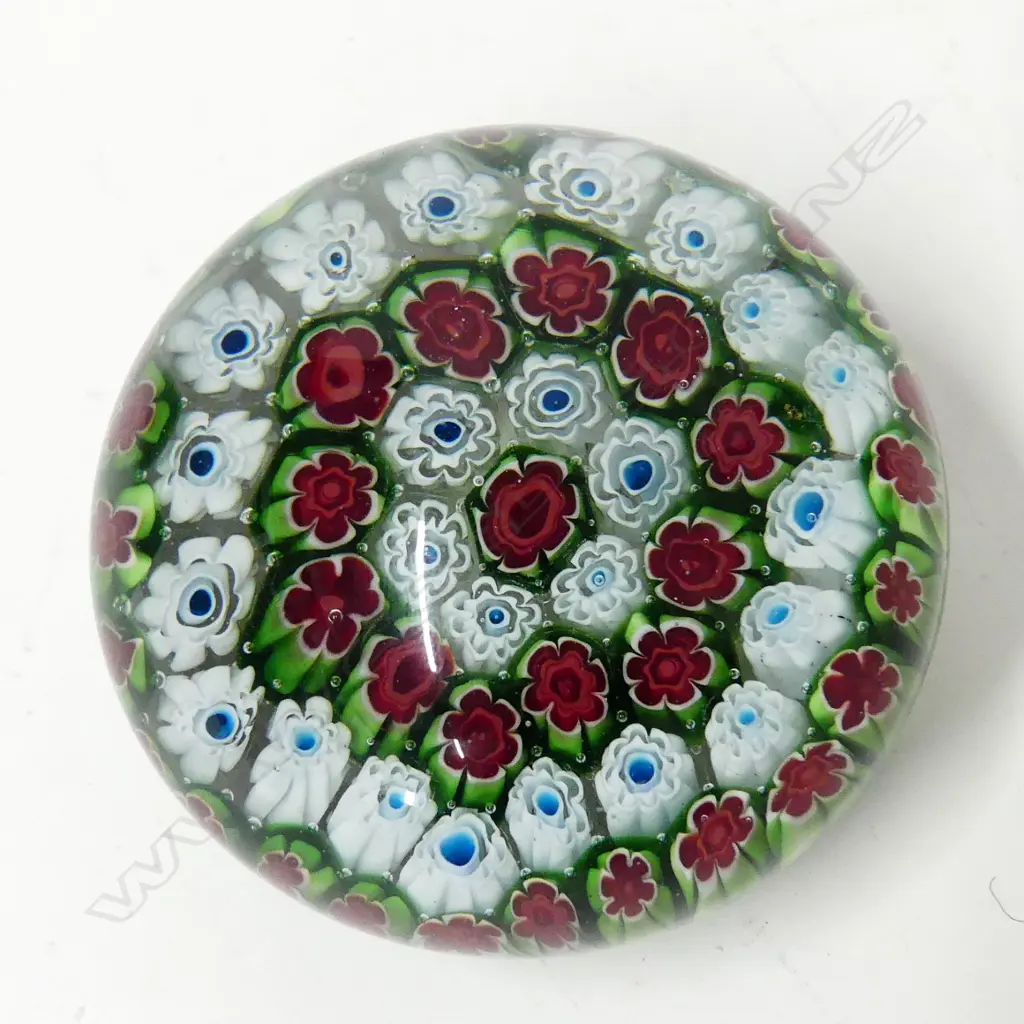 ROYAL CREST 'FLORAL DELIGHT' P/WEIGHT, BOXED Image 1++