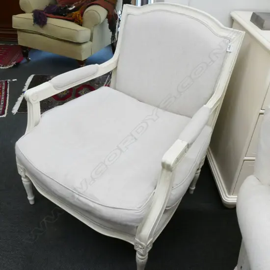FRENCH CREAM FAUTEUIL WITH LINEN UPHOLSTERY