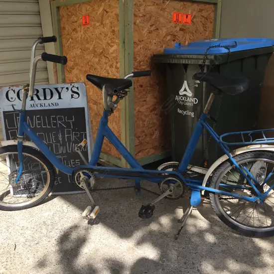 VINTAGE TANDEM BICYCLE BLUE