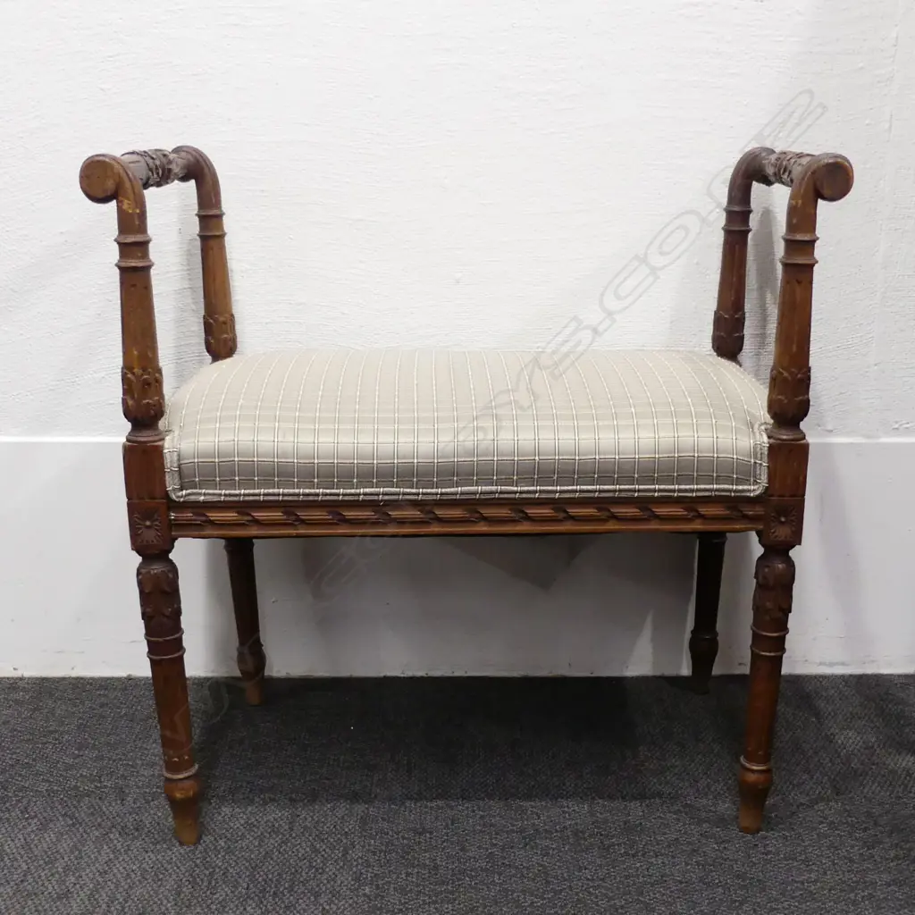 A European walnut stool Image 1++