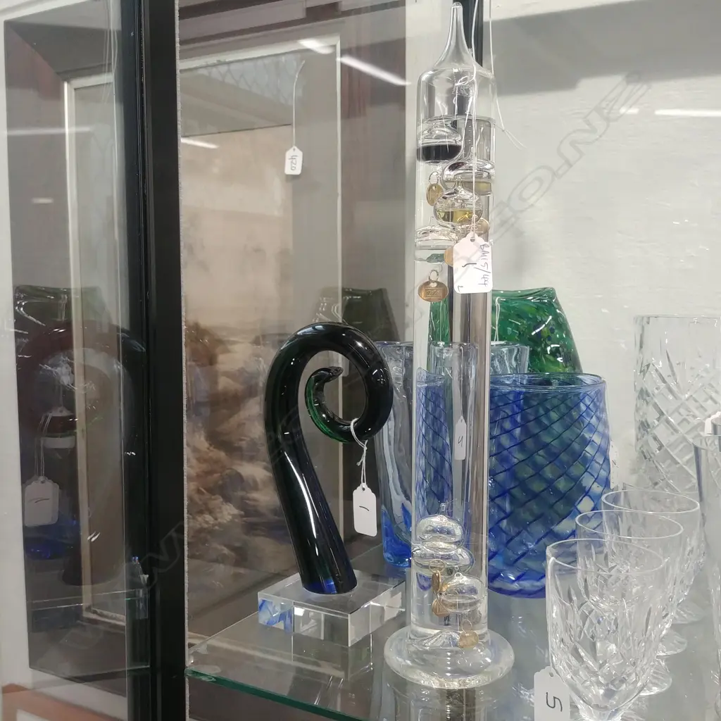 GLASS TEMPERATURE GAUGE + GLASS KORU  Image 1++