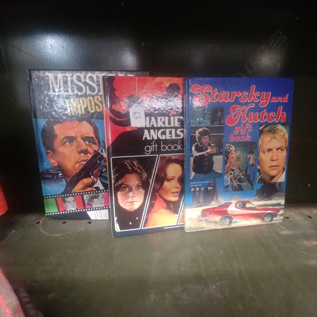 3 TV ANNUALS CHARLIES ANGLES/STARSKY/ M IMPOSSIBLE Image 1++