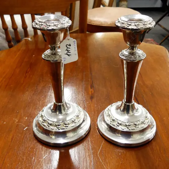 PR EP EMBOSSED CANDLESTICKS