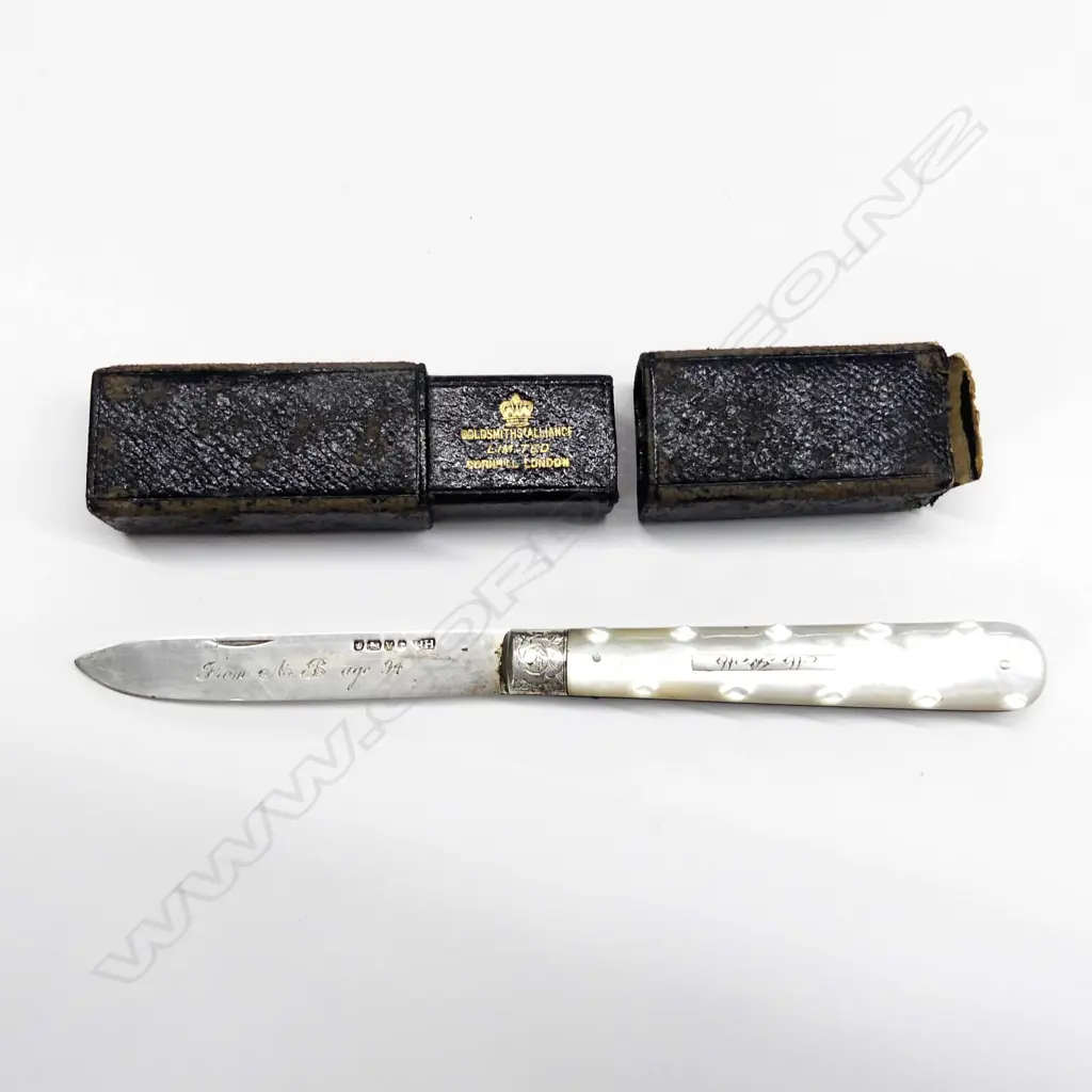 VINT. S/S MOP FRUIT KNIFE, CASED Image 1++
