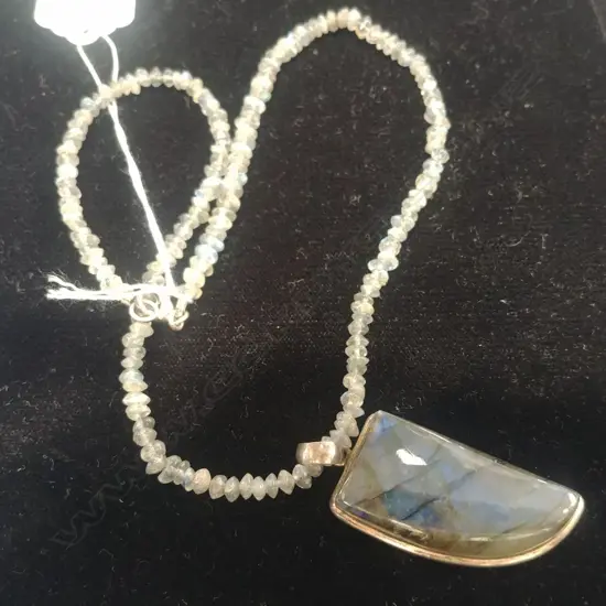 LABRADONITE PENDANT ON LABRADONITE CHAIN