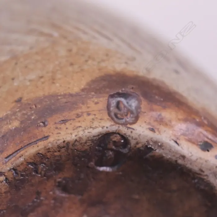 WARREN TIPPET SALT GLAZE VASE Image 1++