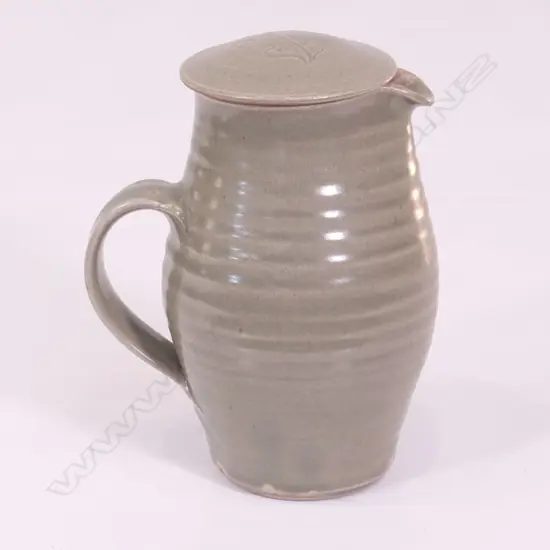 ST IVES POTTERY(BERNARD LEACH) LIDDED COFFEE POT