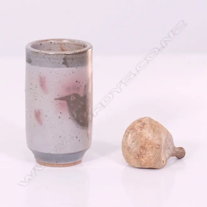 2 ROSEMARY BRITTAIN SM VASES Image 1++