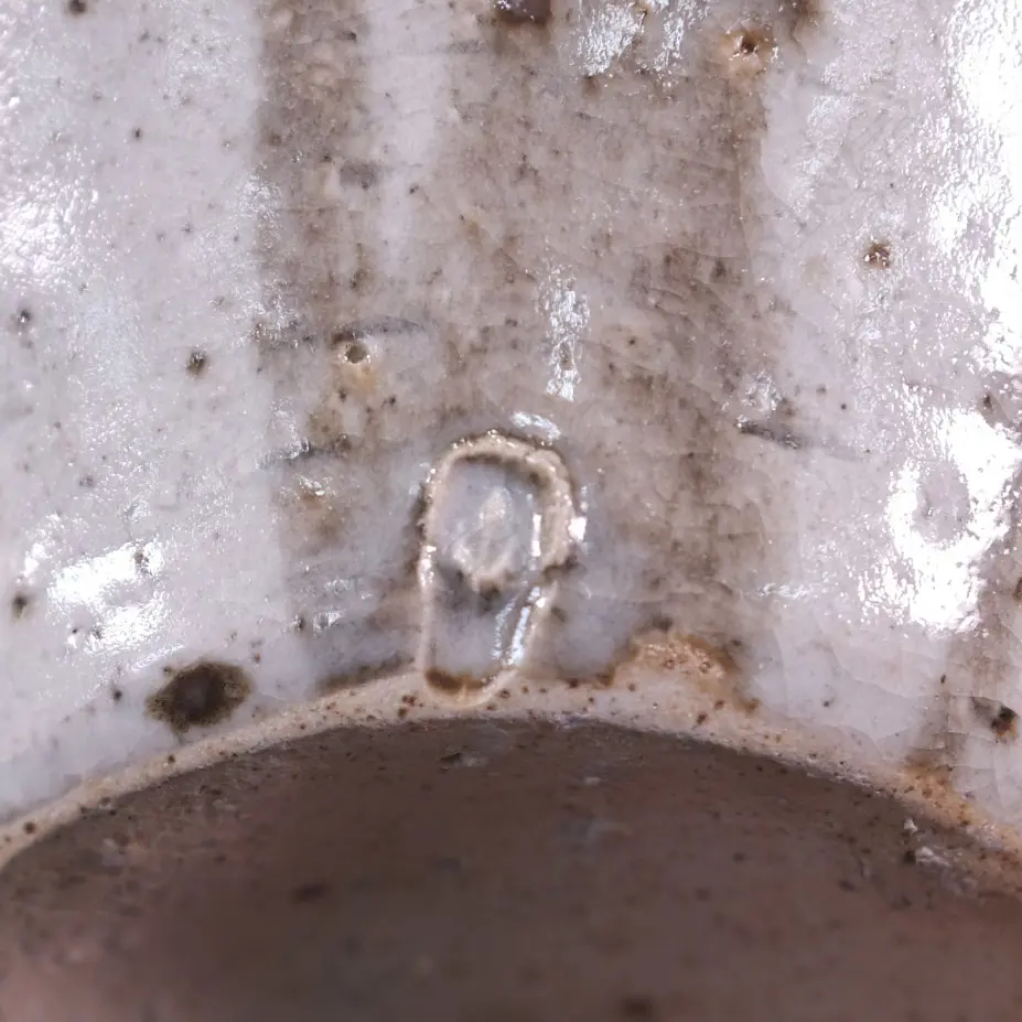 WARREN TIPPET OVOID VASE Image 1++