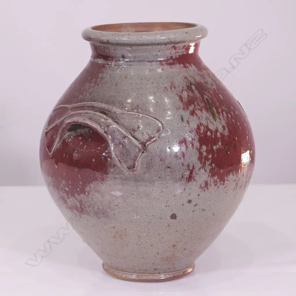 PETER ALGAR LIDDED POT Image 1++