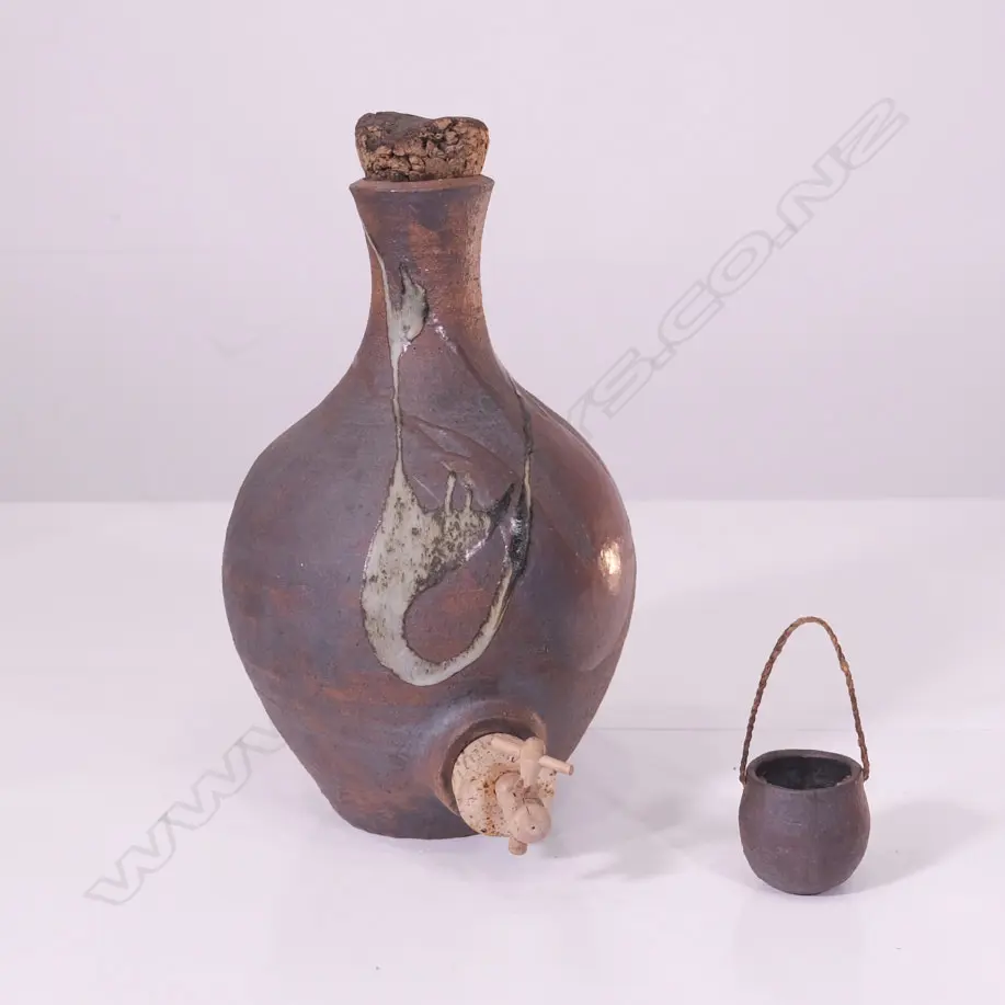 ATTRIBUTED PAT PERRIN POTTERY WINE FLAGON Image 1++