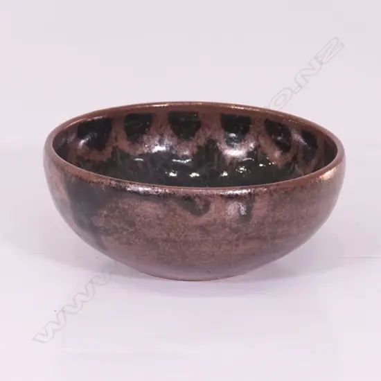 LEN CASTLE SMALL BOWL BLUE POOLED GLAZE