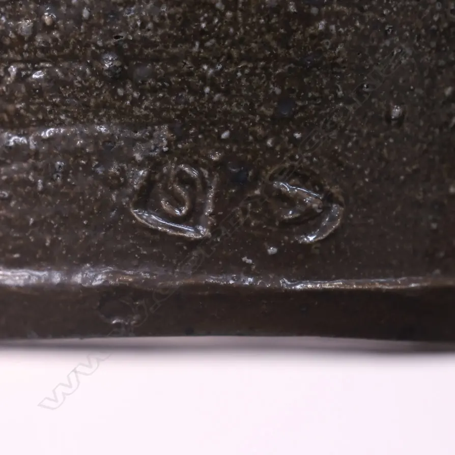 SAM IRELAND LARGE JUG Image 1++