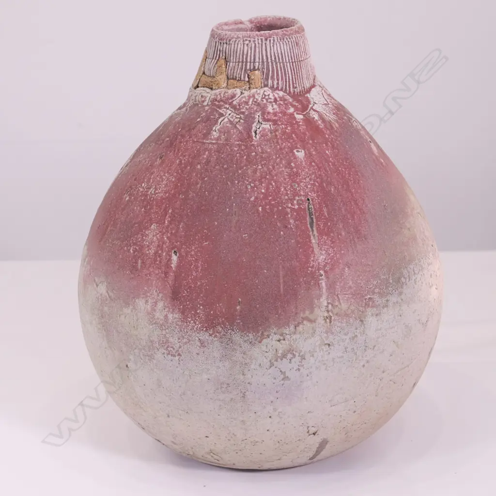 GEORGE KOJIS POT Image 1++