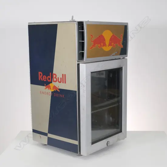 SM RED BULL COUNTER DISPLAY FRIDGE, H. 550MM